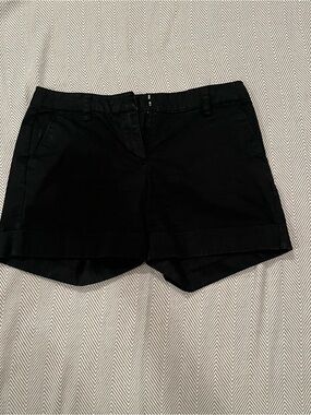 Old Navy Black Cuffed Women's Shorts - Size 1